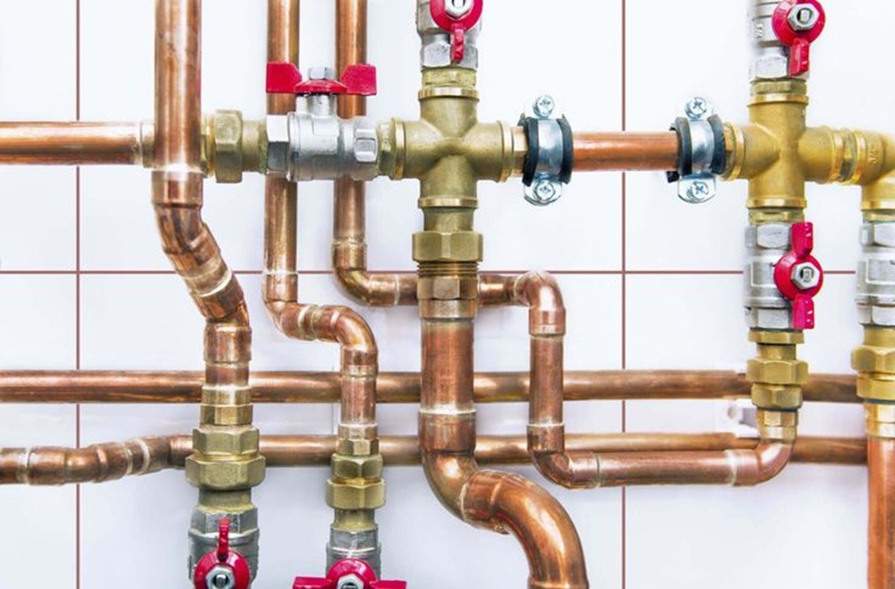 Armatura hydrauliczna - przegląd elementów instalacji wodnej, które warto znać przed remontem Armatura hydrauliczna - przegląd elementów instalacji wodnej, które warto znać przed remontem